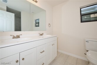 1705 SE 2nd St in Cape Coral, FL - Building Photo - Building Photo