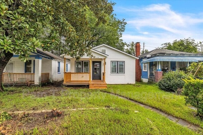 618 E Waldburg St in Savannah, GA - Building Photo - Building Photo