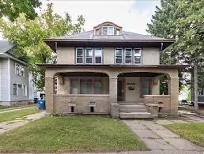 property at 616 McClellan St