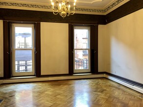 135 Beacon St, Unit 6 in Boston, MA - Building Photo - Building Photo