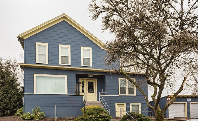 Station House in Oregon City, OR - Building Photo