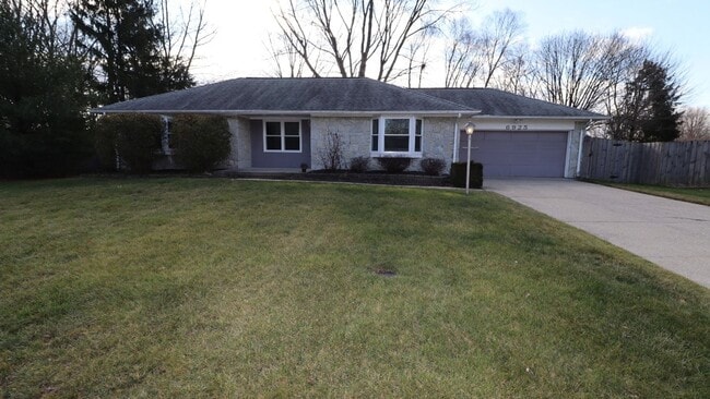property at 6925 Mapleton Ct