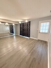 10445 Massasoit Ave in Oak Lawn, IL - Building Photo - Building Photo