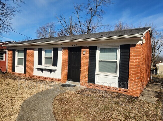 4509 Planetree Dr in Louisville, KY - Building Photo - Building Photo