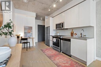 246-246 Logan Ave in Toronto, ON - Building Photo - Building Photo