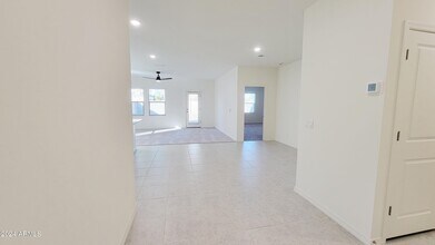 13068 E Sunflower Ln in Florence, AZ - Building Photo - Building Photo