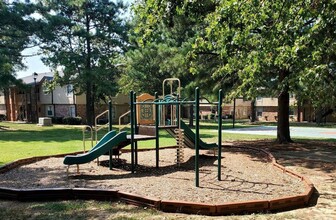 Meadow Lake Apartments in Searcy, AR - Building Photo - Building Photo