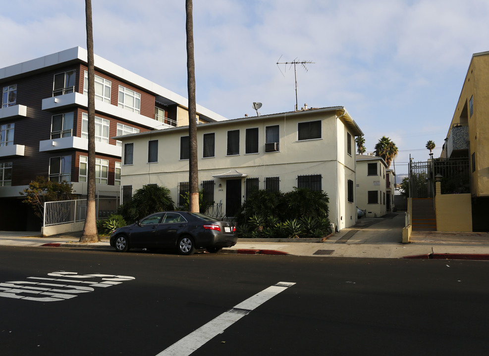 5949-5955 3/4 Carlton Way in Los Angeles, CA - Building Photo