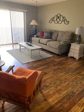 2094 Mesquite Ave, Unit 121 in Lake Havasu City, AZ - Building Photo - Building Photo