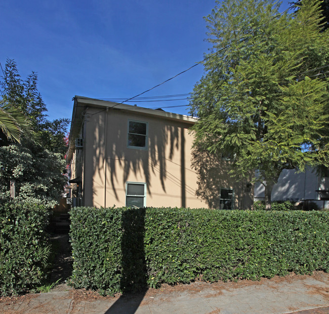 330 Pasadena Ave in South Pasadena, CA - Building Photo - Building Photo