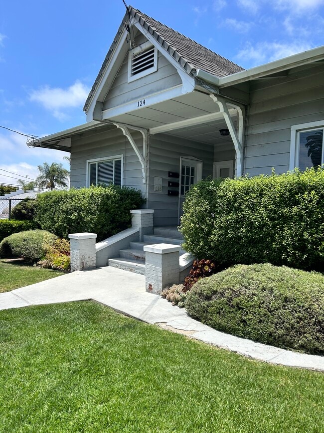 124 W Pedregosa St, Unit 1