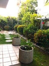 555 W Lemon Ave in Monrovia, CA - Building Photo - Building Photo