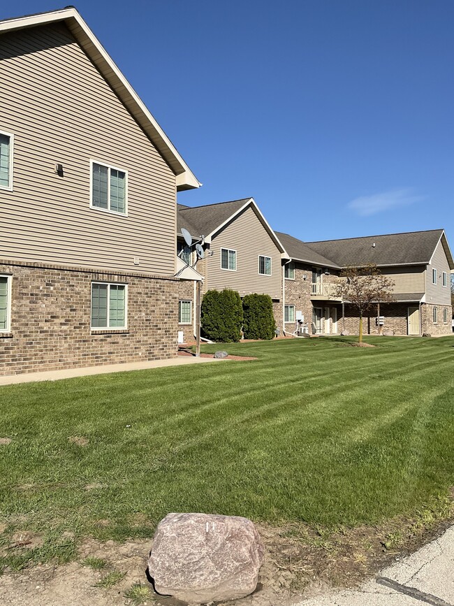 Rockingham Estates in De Pere, WI - Building Photo - Building Photo