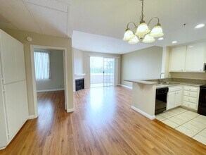 The Madison Apartments in Pasadena, CA - Foto de edificio - Building Photo