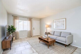 208 S Doran in Mesa, AZ - Building Photo - Building Photo