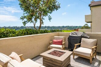1275 River Vista Row in San Diego, CA - Building Photo - Building Photo
