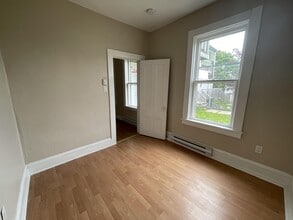 210 Duke St W in Saint John, NB - Building Photo - Building Photo