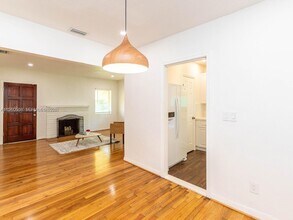 3463 Percival Ave in Miami, FL - Building Photo - Building Photo