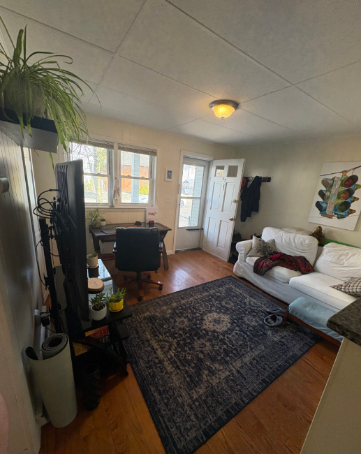 54 Cedar St, Unit 1