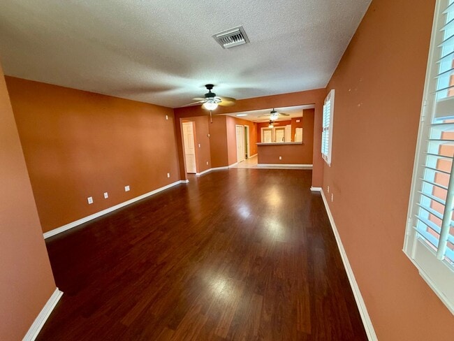 50 Park Pl in Panama City Beach, FL - Building Photo - Building Photo