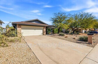 1704 E Bell De Mar Dr in Tempe, AZ - Building Photo - Building Photo