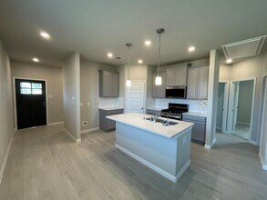 2035 Myrtle Oak Ct in Conroe, TX - Building Photo - Building Photo