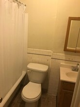 230 Essex St, Unit 223 essex in Melrose, MA - Building Photo - Building Photo