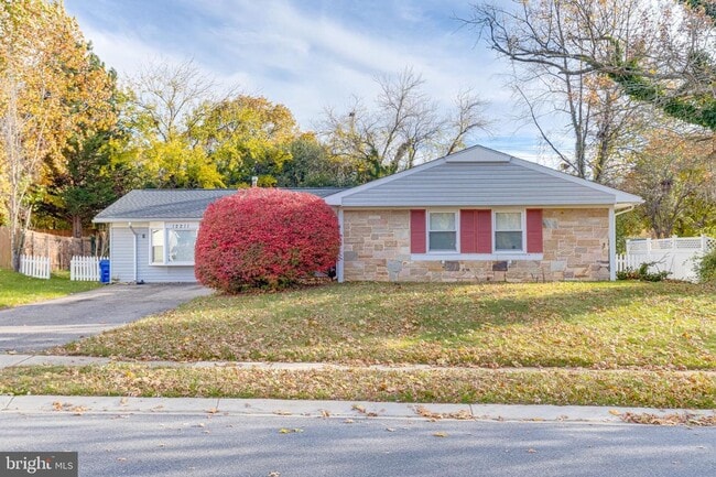 property at 12211 Rockledge Dr