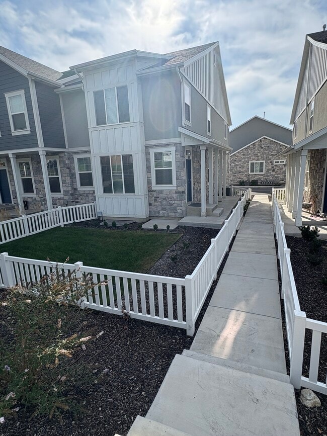 property at 520 S Orchard Dr