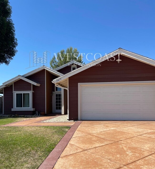 property at 3419 Valle Vista Dr