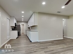 901 Stonybrook Dr in Lewisville, TX - Building Photo - Building Photo