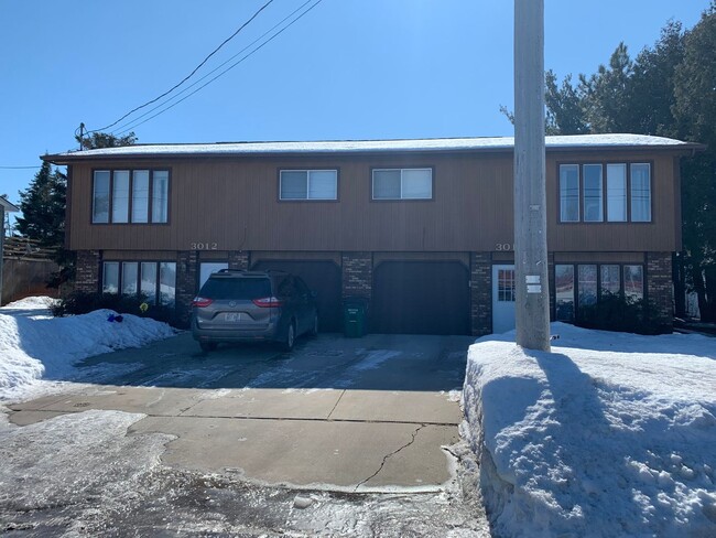 3010 Washington St in Wisconsin Rapids, WI - Foto de edificio - Building Photo