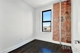 203 17th St-Unit -28 in Brooklyn, NY - Building Photo - Building Photo