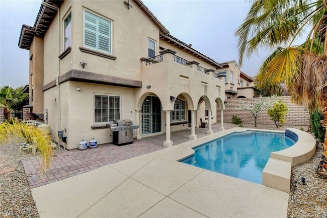 property at 12274 La Prada Pl