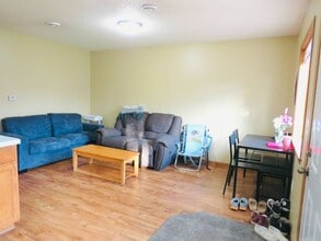 1521 6th St E in Menomonie, WI - Foto de edificio - Building Photo