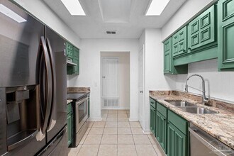 1203 Brook Bend Rd in Pensacola, FL - Building Photo - Building Photo