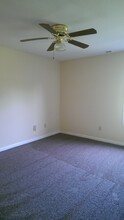 Brentwood in Florence, AL - Building Photo - Interior Photo
