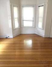 175 Walnut St, Unit 2R in Newton, MA - Building Photo - Building Photo