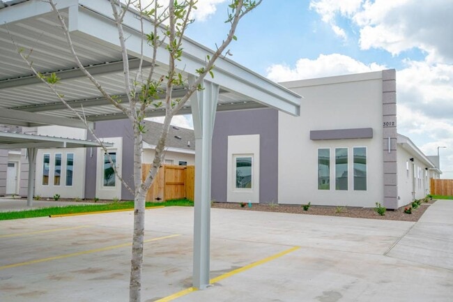 property at 3012 West Dr