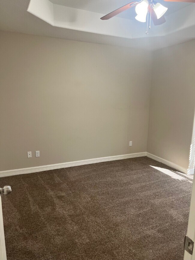 5600 Alvin A Klein Dr in Spring, TX - Building Photo - Building Photo