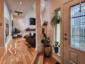 34652 Hood Canal Dr NE in Kingston, WA - Building Photo - Building Photo