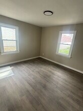 710 St Judith Ln in Florissant, MO - Foto de edificio - Building Photo