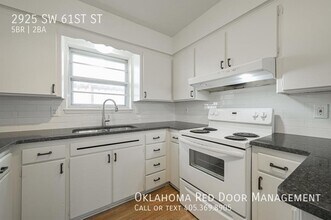 2925 SW 61st St in Oklahoma City, OK - Building Photo - Building Photo