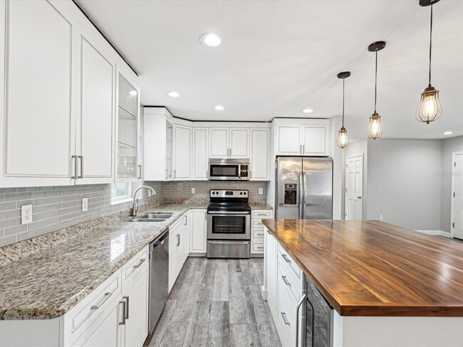 605 Gardenia St in Belleair, FL - Building Photo - Building Photo