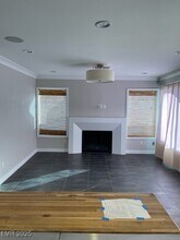 8405 Luna Bay Ln in Las Vegas, NV - Building Photo - Building Photo