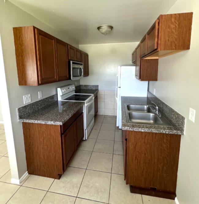 2188 Arden St in Ft. Myers, FL - Building Photo - Building Photo