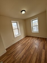 521 E Westmoreland St in Philadelphia, PA - Building Photo - Building Photo