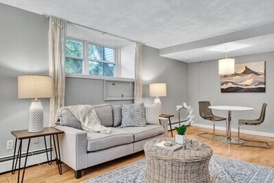 125 Wood Ave, Unit #1 in Boston, MA - Building Photo - Building Photo