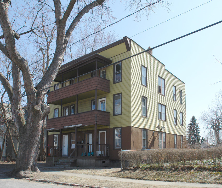 1213 1st Ave in Schenectady, NY - Building Photo