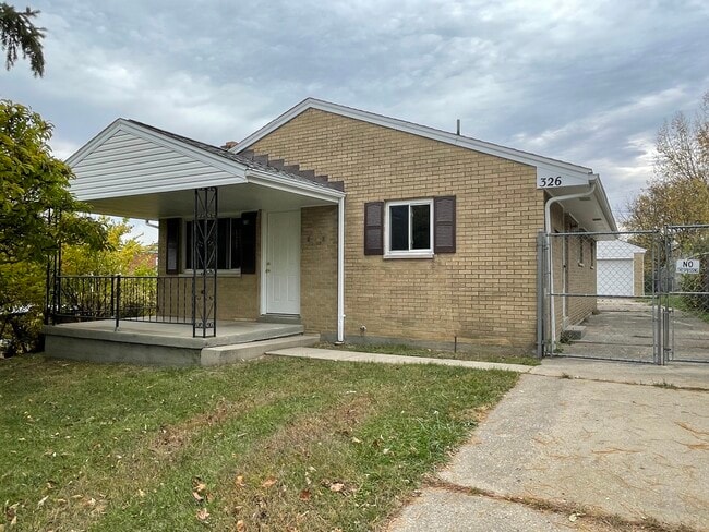 326 Blackwood Ave in Dayton, OH - Building Photo - Building Photo
